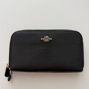 Coach Double Zip Wallet